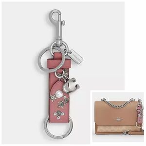 NWT Coach Trigger Snap Bag Charm Pink Leather Key Holder